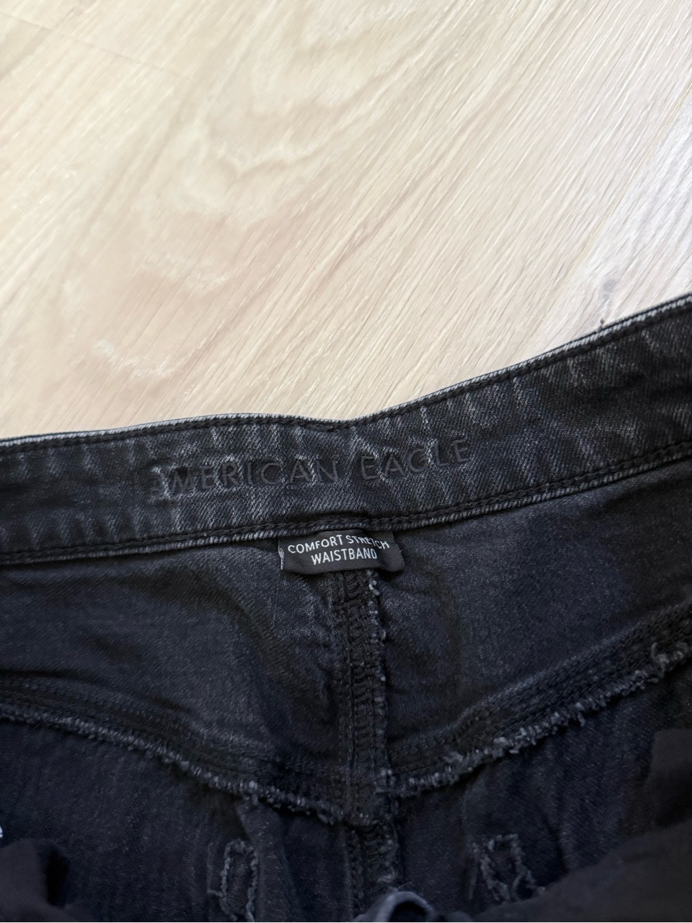 American Eagle A-Line Baggy Super Wide Leg Jeans | Black | 4 Regular - Picture 6 of 11